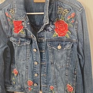 Women's Classic Blue Denim Jacket